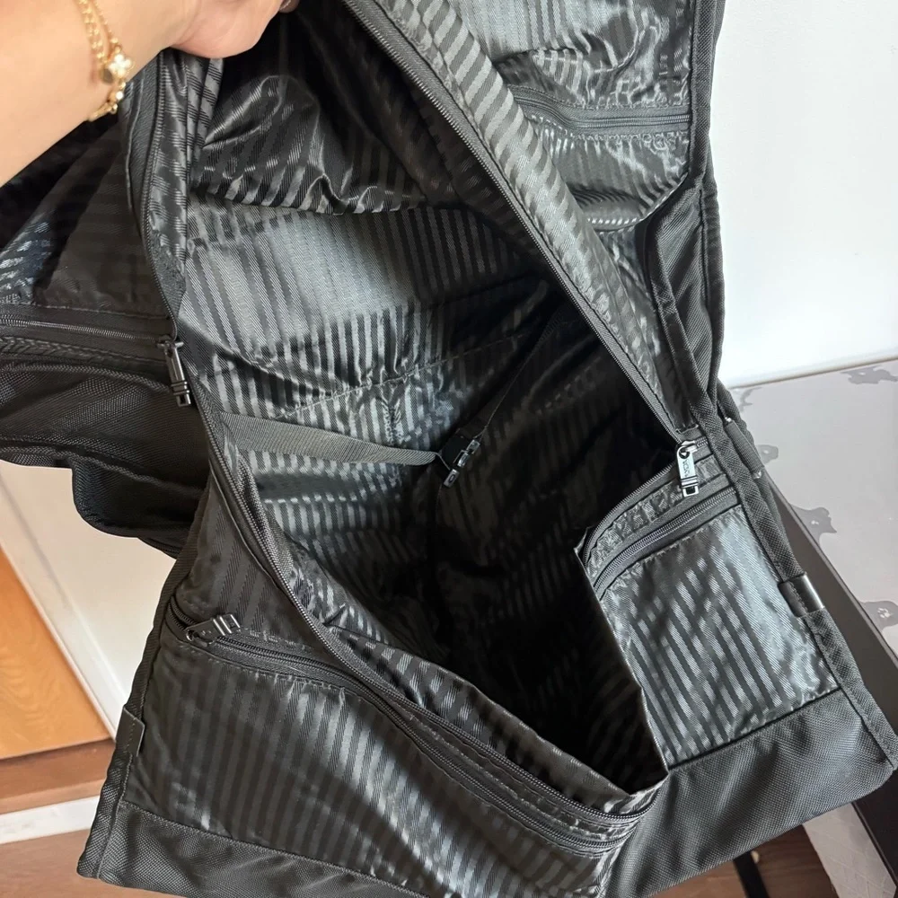 Tumi Black Men's Travel Garment Bag
